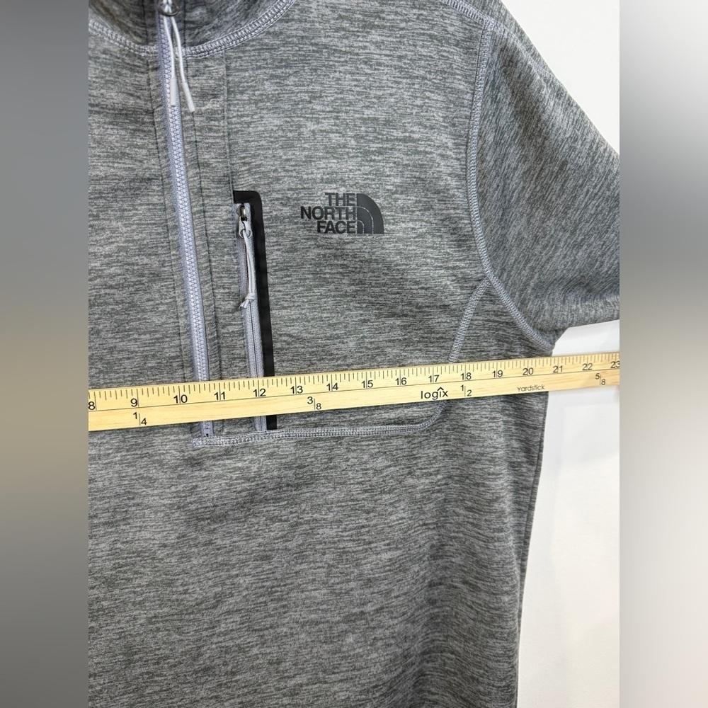 The North Face 1/4 Zip Fleece Pullover Mens M Gray Lightweight Jacket - Picture 8 of 12